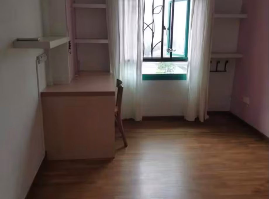 单间出租 • 后港 • 354C Admiralty Drive • S$950 • 5房(4臥室) • 普通房 照片