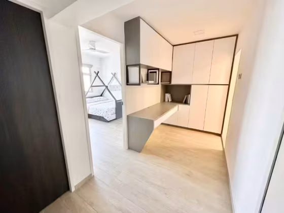 房屋出售 • 后港 • 221 Hougang Street 21 • S$1450000 • 3房(2臥室) • 1593ft² / 147m² 照片