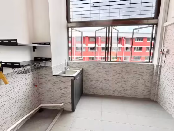 房屋出售 • 后港 • 221 Hougang Street 21 • S$1450000 • 3房(2臥室) • 1593ft² / 147m² 照片