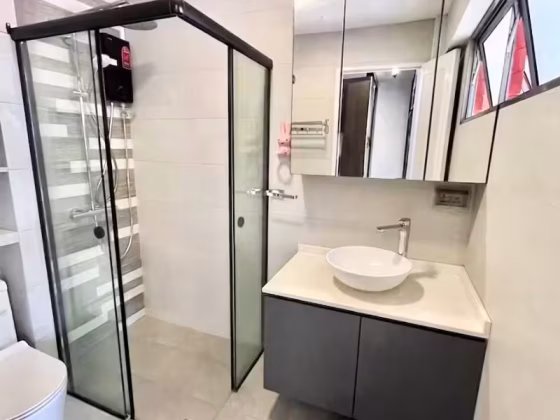 房屋出售 • 后港 • 221 Hougang Street 21 • S$1450000 • 3房(2臥室) • 1593ft² / 147m² 照片