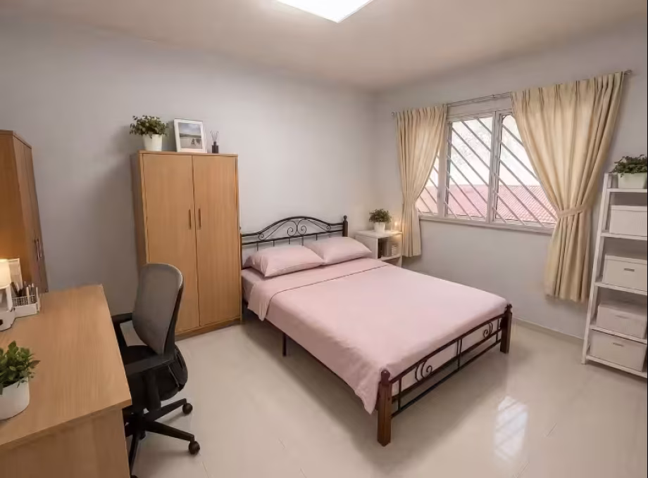 房屋出售 • 三巴旺 • 160 Woodlands Street 13 • S$425000 • 3房(2臥室) • 785ft² / 72m² 照片