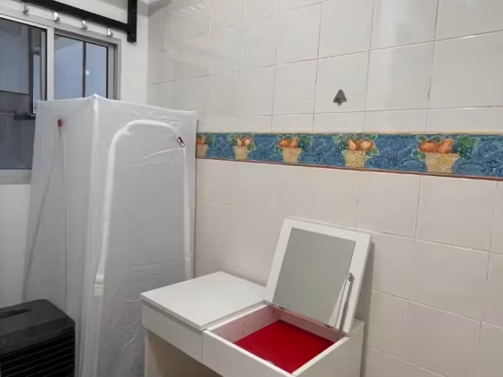 单间出租 • 巴耶利峇 • 278 Toh Guan Road • S$650 • 4房(3臥室) • 佣人房 照片