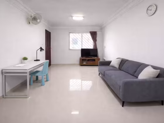 房屋出售 • 三巴旺 • 160 Woodlands Street 13 • S$425000 • 3房(2臥室) • 785ft² / 72m² 照片