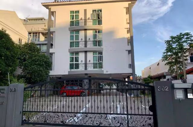 单间出租 • 武吉知马 •  Eastcove Residences • S$850 • 住宅公寓 • 普通房