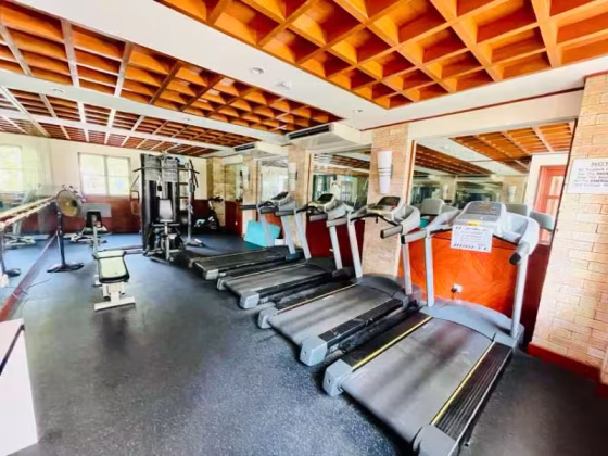 单间出租 • 红山 •  Springdale Condo • S$980 • 共管公寓 • 普通房 照片