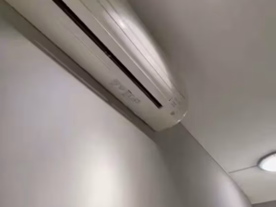 单间出租 • 红山 •  Springdale Condo • S$980 • 共管公寓 • 普通房 照片