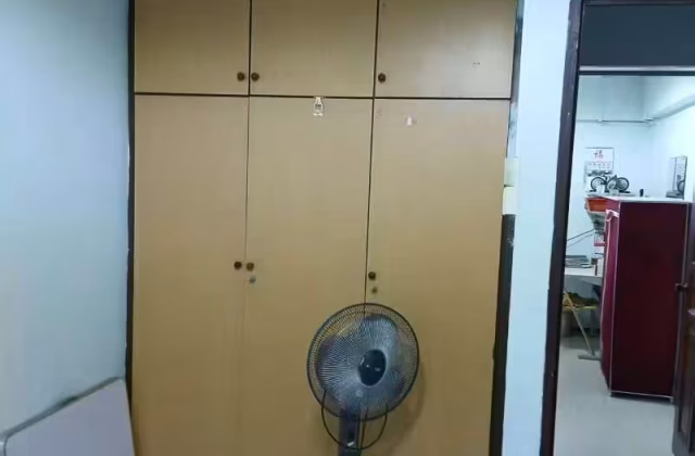 单间出租 • 乌节 • 320 Ang Mo Kio Avenue 1 • S$1000 • 3房(2臥室) • 普通房