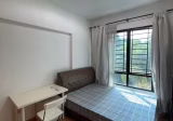 单间出租 • 欧南 •  Central Grove • S$1400 • 共管公寓 • 普通房