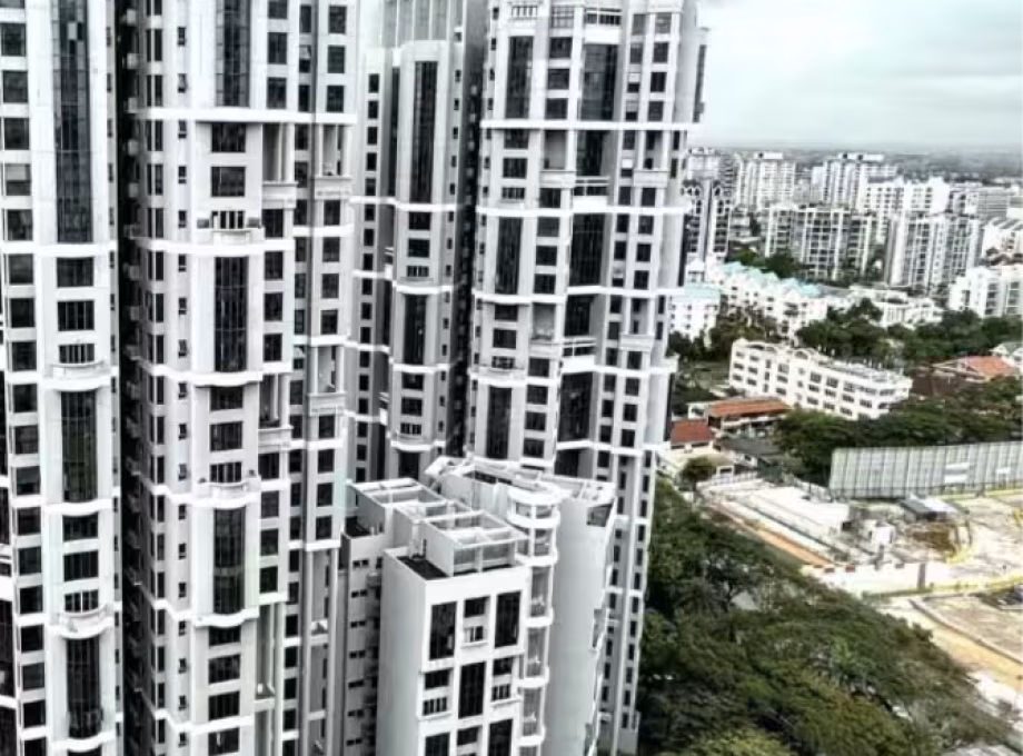 房屋出售 • 勿洛 •  The Bayshore • S$2400000 • 共管公寓 • 1423ft² / 132m² 照片