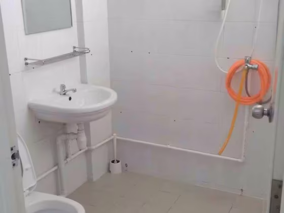 单间出租 • 三巴旺 • 173 Woodlands Street 13 • S$500 • 3房(2臥室) • 床位出租 照片
