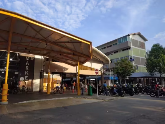 单间出租 • 巴耶利峇 • 43 Teban Gardens Road • S$1500 • 3房(2臥室) • 主人房 照片