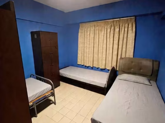 单间出租 • 义顺 • 280 Yishun Street 22 • S$450 • 3房(2臥室) • 床位出租 照片