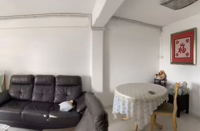 房屋出售 • 武吉知马 • 8 Empress Road • S$520000 • 3房(2臥室) • 700ft² / 65m²