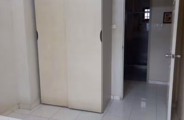 单间出租 • 三巴旺 • 359C Admiralty Drive • S$700 • 3房(2臥室) • 普通房