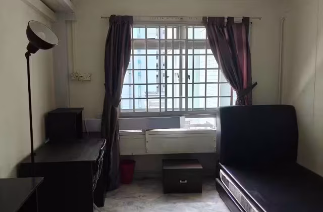 单间出租 • 宏茂桥 • 237 Pasir Ris Street 21 • S$800 • 执行组屋 • 普通房