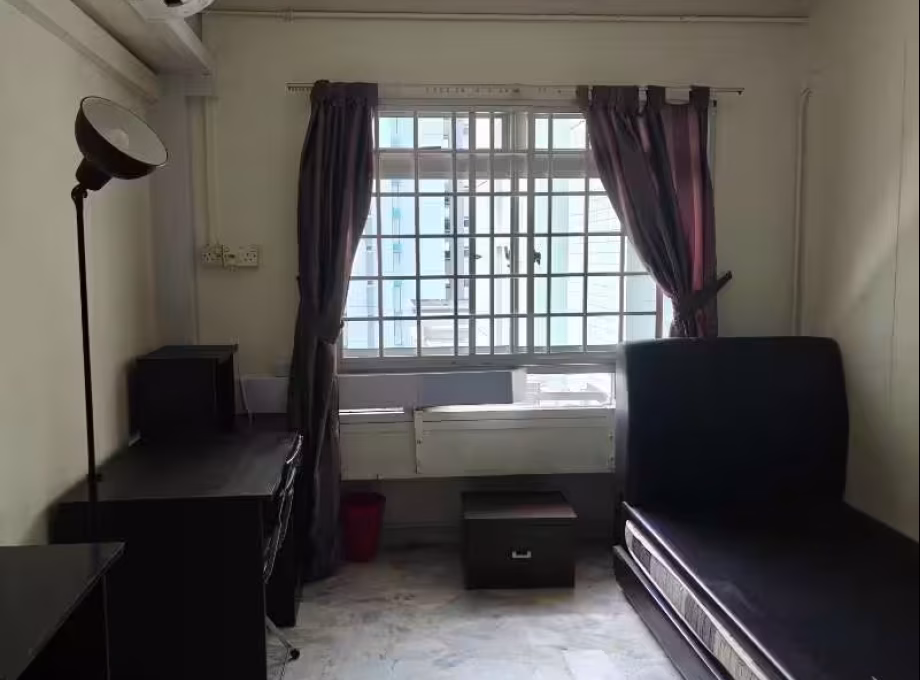 单间出租 • 宏茂桥 • 237 Pasir Ris Street 21 • S$800 • 执行组屋 • 普通房 照片