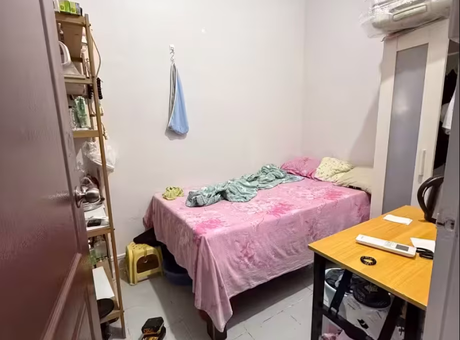 单间出租 • 淡滨尼 •  Hoe Chiang Road • S$900 • 店屋 • 普通房 照片