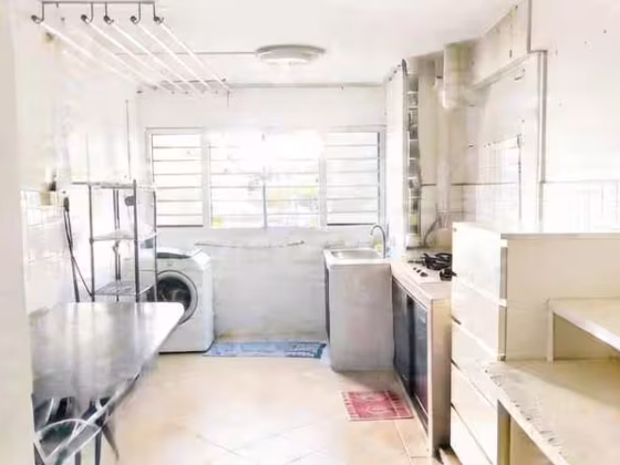 单间出租 • 金文泰 • 710 Clementi West Street 2 • S$650 • 3房(2臥室) • 床位出租 照片