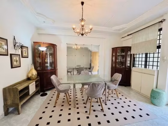 房屋出售 • 兀兰 • 733 Woodlands Circle • S$550000 • 3房(2臥室) • 1108ft² / 102m² 照片