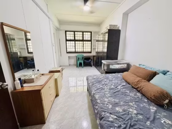 房屋出售 • 兀兰 • 733 Woodlands Circle • S$550000 • 3房(2臥室) • 1108ft² / 102m² 照片