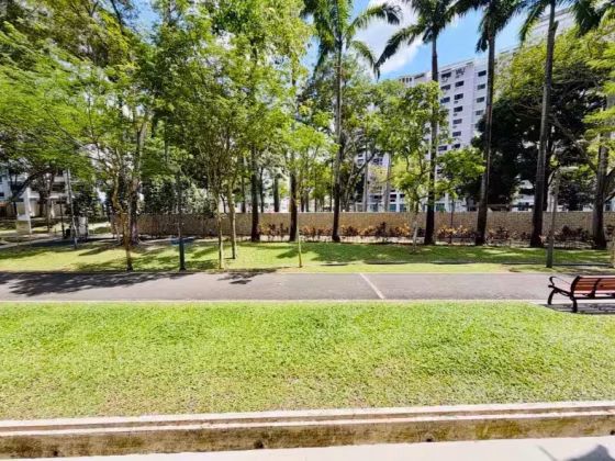 房屋出售 • 兀兰 • 733 Woodlands Circle • S$550000 • 3房(2臥室) • 1108ft² / 102m² 照片