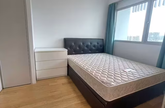整套出租 • 加冷 •  Eight Riversuites • S$3400 • 住宅公寓 • 