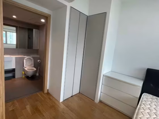 整套出租 • 加冷 •  Eight Riversuites • S$3400 • 住宅公寓 •  照片