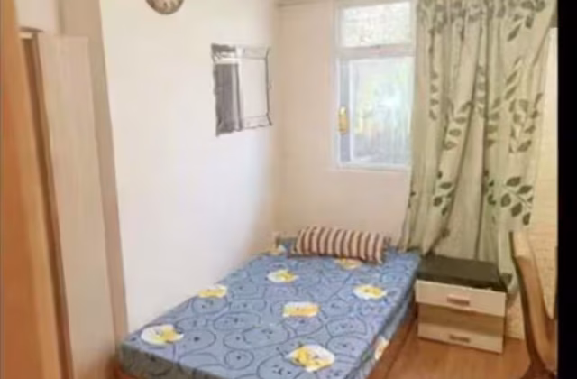 单间出租 • 三巴旺 • 365C Sembawang Crescent • S$900 • 4房(3臥室) • 普通房