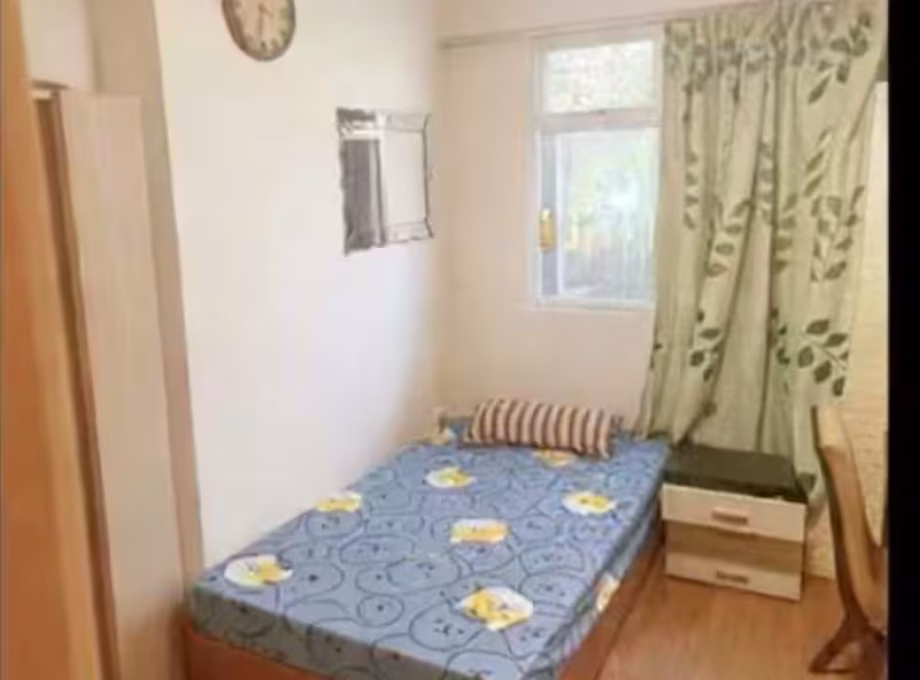 单间出租 • 三巴旺 • 365C Sembawang Crescent • S$900 • 4房(3臥室) • 普通房 照片