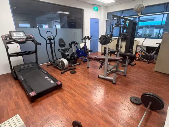 单间出租 • 芽笼 •  Palm Lodge • S$1150 • 住宅公寓 • 普通房 照片
