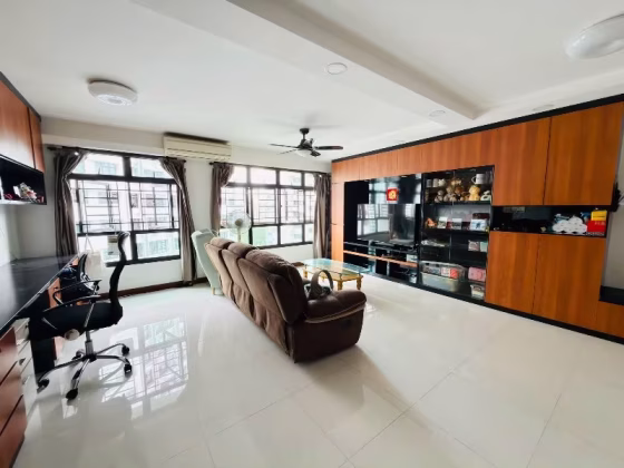 房屋出售 • 蔡厝港 • 817B Keat Hong Link • S$798000 • 3房(2臥室) • 1206ft² / 112m² 照片