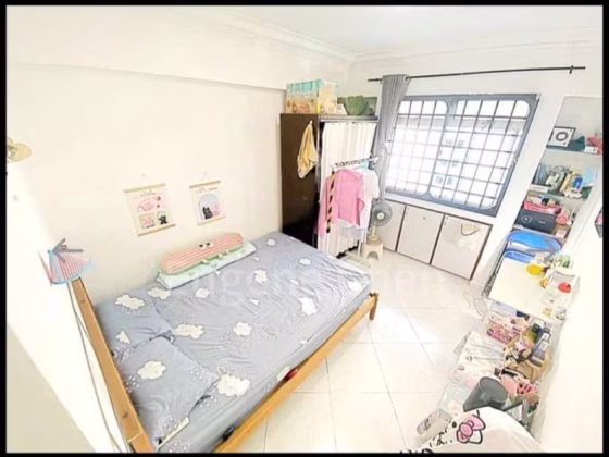 房屋出售 • 裕廊西 • 668A Jurong West Street 64 • S$580000 • 3房(2臥室) • 915ft² / 85m² 照片