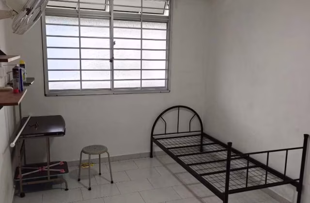 单间出租 • 义顺 • 774 Yishun Avenue 3 • S$650 • 3房(2臥室) • 普通房