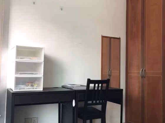单间出租 • 加冷 •  St Michael's Place • S$1000 • 住宅公寓 • 普通房 照片