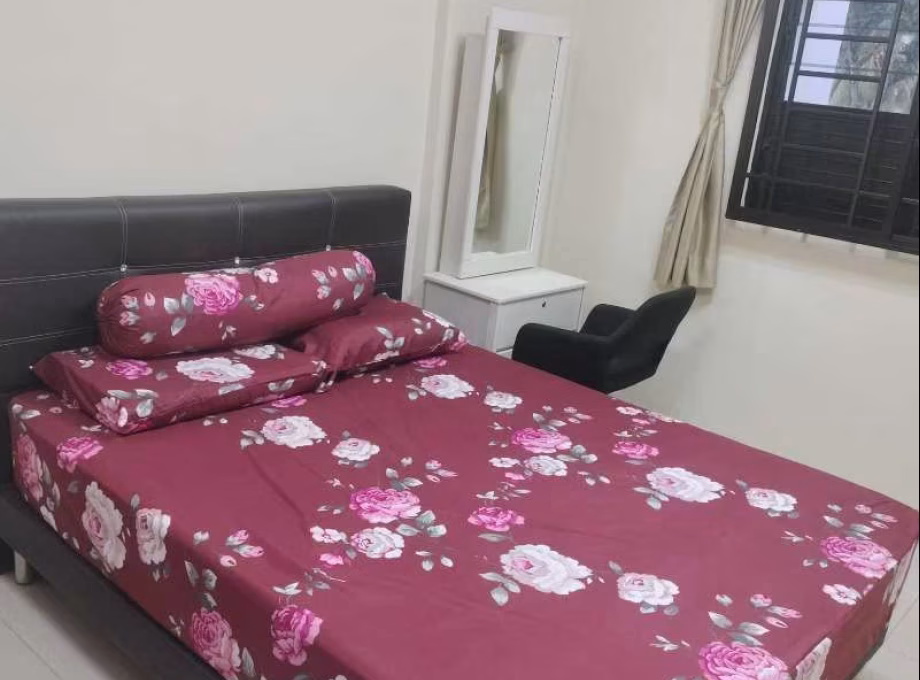 单间出租 • 兀兰 • 206 Marsiling Drive • S$1000 • 3房(2臥室) • 普通房 照片