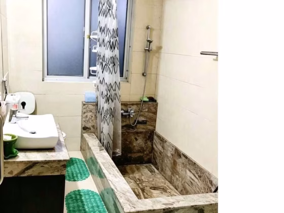 单间出租 • 诺维娜 • 45 Jalan Bahagia • S$1200 • 4房(3臥室) • 普通房 照片