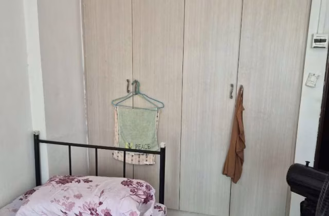 单间出租 • 义顺 • 265 Yishun Street 22 • S$450 • 4房(3臥室) • 床位出租