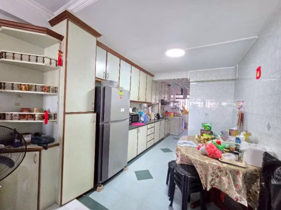 单间出租 • 加冷 • 3 Beach Road • S$1200 • 2房(1臥室) • 普通房 照片