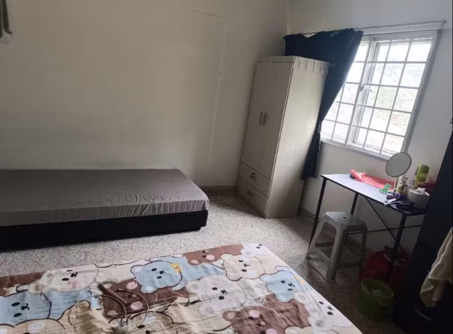 单间出租 • 宏茂桥 • 223 Ang Mo Kio Avenue 1 • S$500 • 3房(2臥室) • 普通房 照片