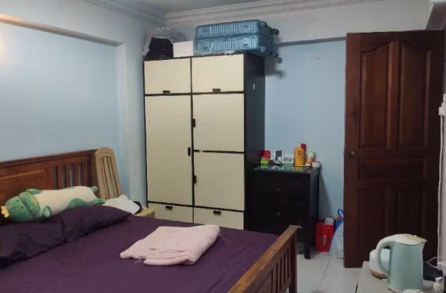 单间出租 • 宏茂桥 • 612 Ang Mo Kio Avenue 4 • S$1000 • 3房(2臥室) • 佣人房