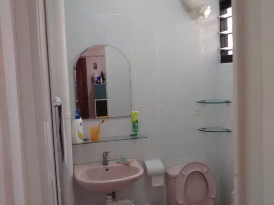 单间出租 • 宏茂桥 • 612 Ang Mo Kio Avenue 4 • S$1000 • 3房(2臥室) • 佣人房 照片