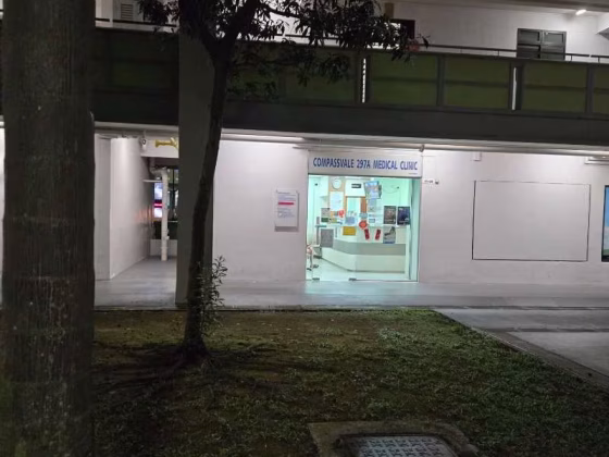 单间出租 • 盛港 • 297A Compassvale Street • S$700 • 3房(2臥室) • 普通房 照片