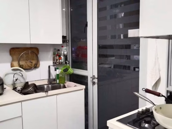 单间出租 • 后港 •  Charlton Residences • S$1500 • 联排排屋 • 主人房 照片