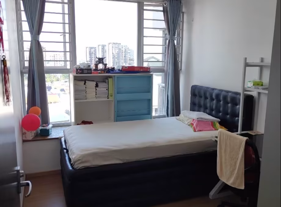 单间出租 • 碧山 • 275A Bishan Street 24 • S$1200 • 5房(4臥室) • 普通房 照片