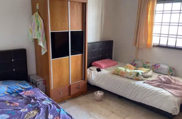 单间出租 • 后港 • 570 Hougang Street 51 • S$800 • 3房(2臥室) • 普通房