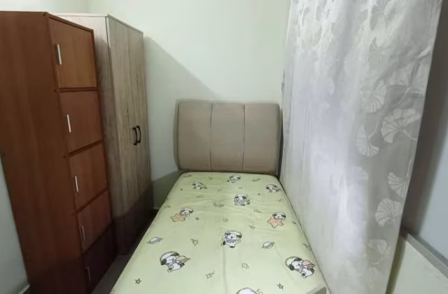 单间出租 • 宏茂桥 • 343 Ang Mo Kio Avenue 3 • S$700 • 3房(2臥室) • 佣人房