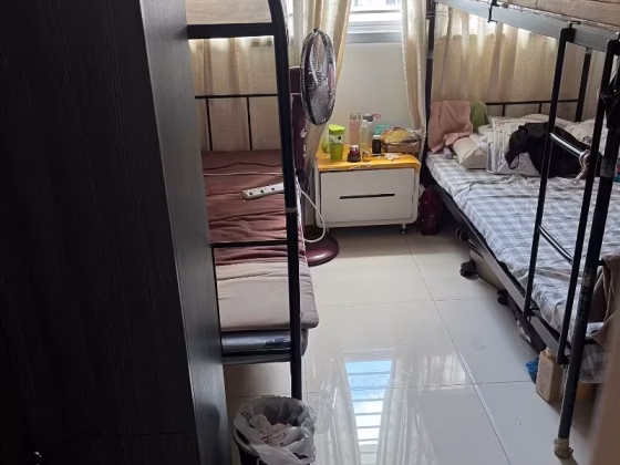 单间出租 • 裕廊西 • 217B Boon Lay Avenue • S$400 • 3房(2臥室) • 床位出租 照片
