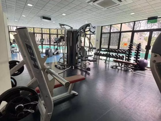 单间出租 • 勿洛 •  Bayshore Park • S$1050 • 住宅公寓 • 普通房 照片