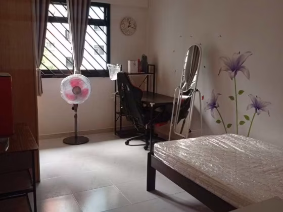 整套出租 • 兀兰 • 551 Woodlands Drive 44 • S$3200 • 3房(2臥室) • 1076ft² / 99m² 照片