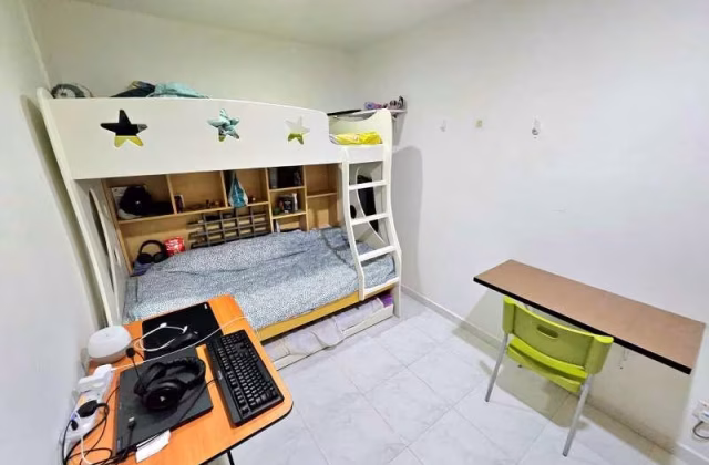 单间出租 • 芽笼 •  Blossom Mansions • S$1200 • 住宅公寓 • 普通房